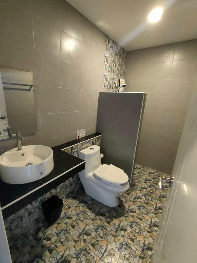 Wixky Hotel Nong Khai Exterior photo